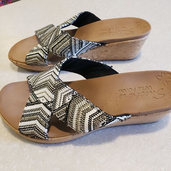 Skechers Women's Beverlee Palace Slip On Wedge Sandals Black/Gold Size 9.5 - Picture 4 of 7